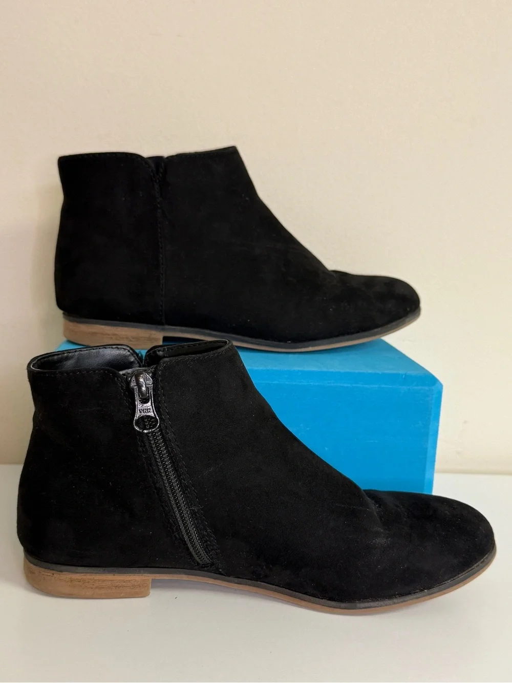 Cat & Jack: Kids' Black Zipper Boots, Size 4